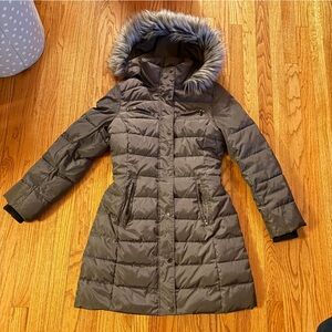 Women's Gray Puffer Coat with Faux Fur Hood
